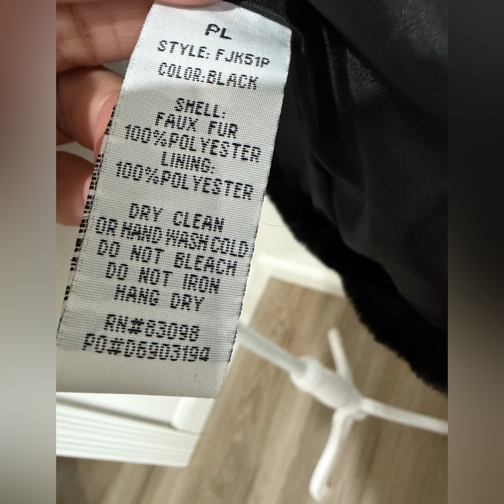 Cavalini Size LP Women Petite Faux Fur Jacket - Picture 9 of 15